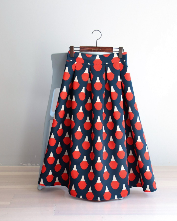 [premium] red printed midi flared skirt